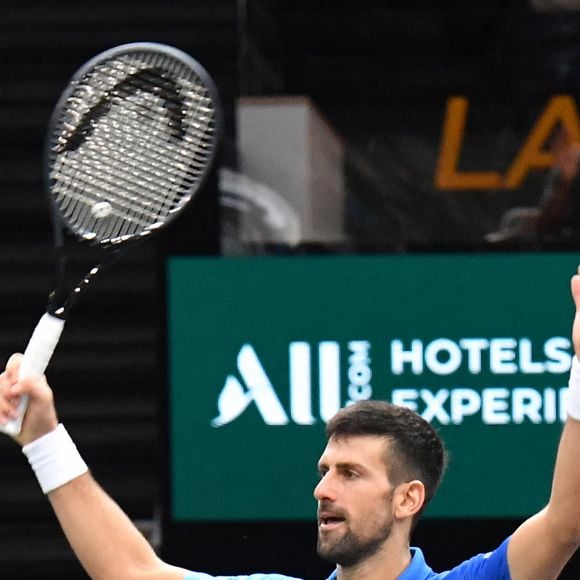 Novak Djokovic - Novak Djokovic remporte la demi-finale de l'Open Rolex Paris Masters à l'Accor Arena contre Andrey Rublev, Paris le 4 novembre 2023. © Veeren/Bestimage  Novak Djokovic wins the semi-final of the Rolex Paris Masters Open at Accor Arena against Andrey Rublev, Paris on November 4, 2023. © Veeren/Bestimage 