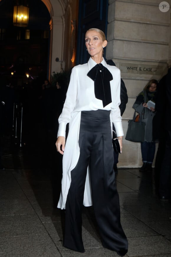 Celine Dion à l'extérieur du défilé de mode Haute-Couture printemps-été 2019 "Giorgio Armani Prive Haute Couture" à Paris. Le 22 janvier 2019 © CVS-Veeren / Bestimage 