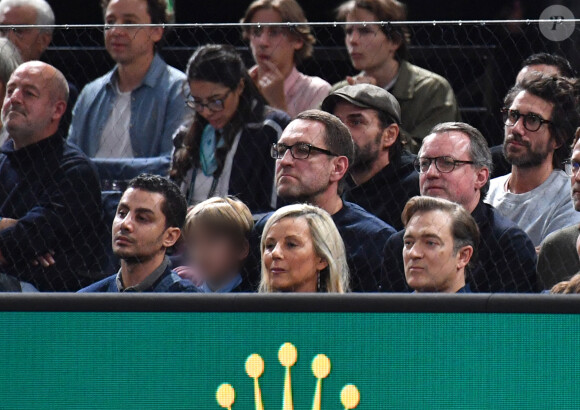 Laurence Ferrari, son mari Renaud Capuçon - People dans les tribunes du Rolex Paris Bercy Masters 1000 remporté par Novak Djokovic contre Grigor Dimitrov , le 4 novembre 2023. © Veeren/Bestimage