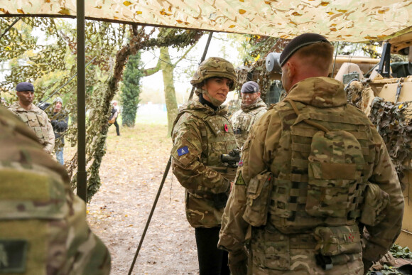 Kate Middleton - Visite au 1er Queen's Dragoon Guards à la caserne Robertson, Dareham, dans le Norfolk. Le 8 novembre 2023.