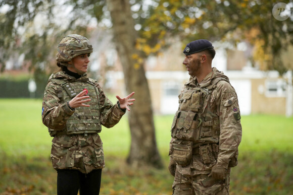 Kate Middleton - Visite au 1er Queen's Dragoon Guards à la caserne Robertson, Dareham, dans le Norfolk. Le 8 novembre 2023.