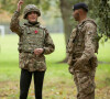 Elle remplit une nouvelle mission plutôt inattendue.
Kate Middleton - Visite au 1er Queen's Dragoon Guards à la caserne Robertson, Dareham, dans le Norfolk.