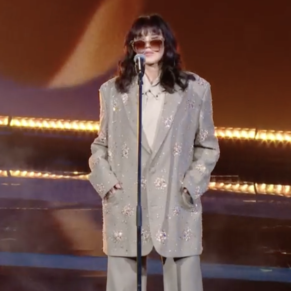 Un titre qu'elle a chanté avec Gaëtan Roussel
Isabelle Adjani et Gaëtan Roussel aux NRJ Music Awards 2023