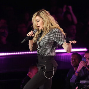 Le Celebration Tour de Madonna vient d'illuminer la ville lumière elle-même !
Fantastique concert de Madonna à Vancouver.