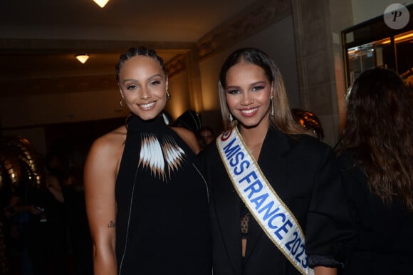 Alicia Aylies (Miss France 2017) et Indira Ampiot (Miss France 2023) lors du "Etam Show 2023" au club "Le Palace" lors de la Fashion Week de Paris (PFW), le 26 septembre 2023. © Rachid Bellak/Bestimage 