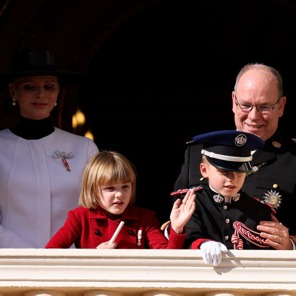 La princesse Charlène de Monaco, Le prince Albert II de Monaco, Le prince Jacques de Monaco, marquis des Baux, La princesse Gabriella de Monaco, comtesse de Carladès lors de la Fête Nationale de la principauté de Monaco, le 19 novembre 2022. © Claudia Albuquerque/Bestimage 