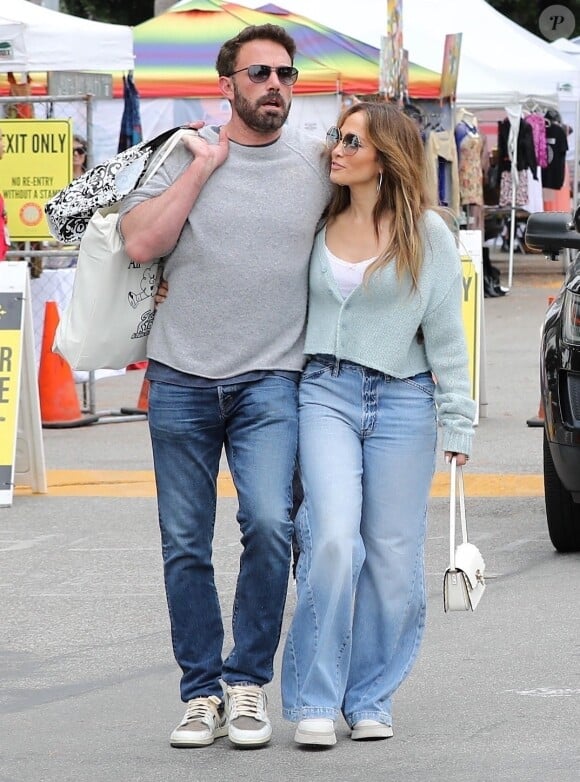 Ben Affleck et Jennifer Lopez en plein shopping avec la fille de JLo, Emme.