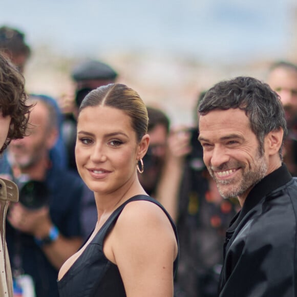 Paul Kircher, Adèle Exarchopoulos, Romain Duris au photocall de "Le règne animal" lors du 76ème Festival International du Film de Cannes, le 18 mai 2023. © Jacovides/Moreau/Bestimage 