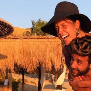 Sacha Abitbol, beau brun barbu et musclé, a posté plusieurs clichés d'eux sur Instagram pour lui souhaiter son anniversaire
Adèle Exarchopoulos et Sacha Abitbol
