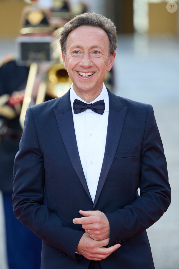 L'occasion de s'intéresser à lui, notamment à sa perte de poids et les raisons de celle-ci.
Stéphane Bern - Dîner d'Etat au château de Versailles en l'honneur de la visite officielle du roi et de la reine d'Angleterre en France (20 - 22 septembre 2023). Le 20 septembre 2023. 150 invités triés sur le volet ont été conviés à cette occasion. © Moreau-Jacovides / Bestimage 