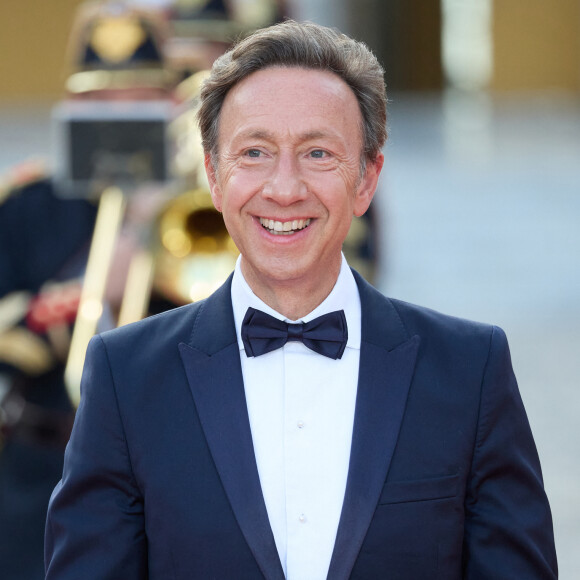 L'occasion de s'intéresser à lui, notamment à sa perte de poids et les raisons de celle-ci.
Stéphane Bern - Dîner d'Etat au château de Versailles en l'honneur de la visite officielle du roi et de la reine d'Angleterre en France (20 - 22 septembre 2023). Le 20 septembre 2023. 150 invités triés sur le volet ont été conviés à cette occasion. © Moreau-Jacovides / Bestimage 