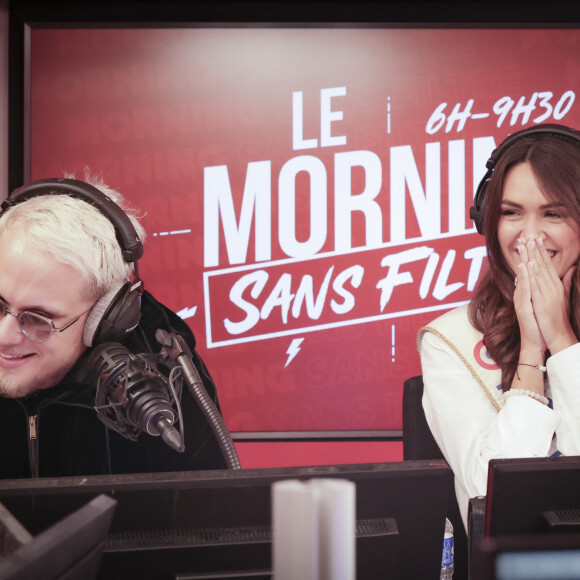 Exclusif - Guillaume Genton, Diane Leyre (Miss France 2022) - A l'occasion de son 48ème anniversaire Cyril Hanouna prend les commandes de l'émission "Morning Sans Filtre "sur Virgin Radio, aux cotés de l'équipe habituelle à Paris le 23 septembre 2022. © Jack Tribeca/Bestimage 