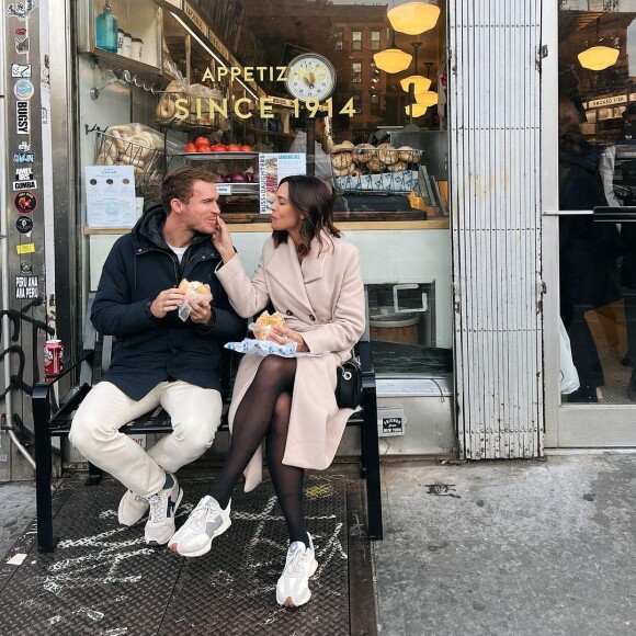 Marine Lorphelin file le parfait amour avec son nouveau compagnon Stanislas Gruau.