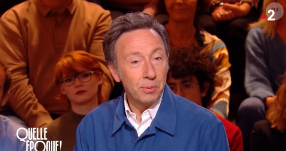 Stéphane Bern dans "Quelle époque !" sur France 2 le 25 novembre 2023.