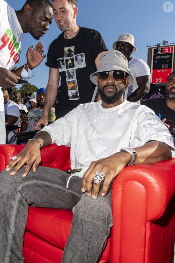 Exclusif - Fally Ipupa à l'évènement "Quai 54", grand tournoi de streetball au Trocadéro à Paris, le 18 juillet 2021. © Pierre Perusseau/Bestimage