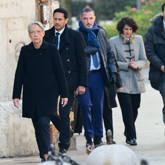 Elisabeth Borne - Obsèques de Gérard Collomb en la cathédrale Saint-Jean à Lyon le 29 novembre 2023. © Romain Doucelin/Bestimage