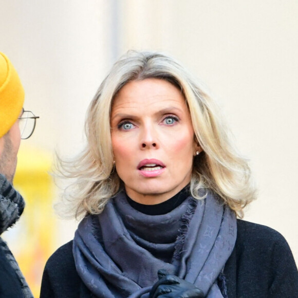 Sylvie Tellier - Obsèques de Gérard Collomb en la cathédrale Saint-Jean à Lyon le 29 novembre 2023. © Romain Doucelin/Bestimage