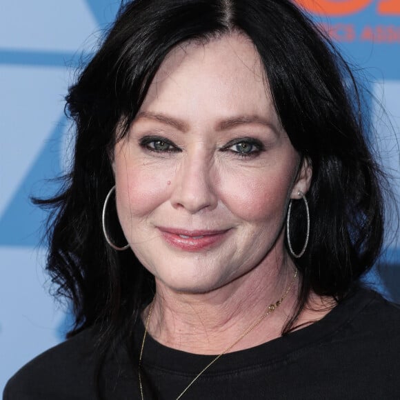 Elle est pour rappel atteinte depuis 2015 d'un cancer du sein.
Shannen Doherty à la soirée FOX Summer TCA 2019 All-Star aux Fox Studios à Los Angeles, le 7 août 2019 