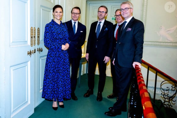 La princesse Victoria et le prince Daniel de Suède lors de la réception pour officialiser la candidature de la Suède pour le Conseil de l'Organisation Internationale Maritime (IMO) à Londres, à l'occasion de leur voyage officiel au Royaume-Uni. Le 29 novembre 2023 