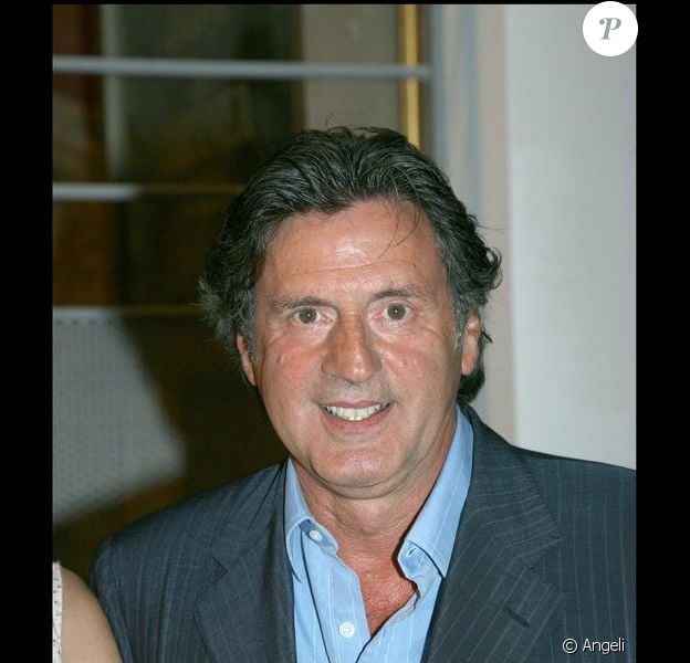 Voulezvous... tourner avec Daniel Auteuil et Kad Merad ? Purepeople Voulezvous... tourner avec Daniel Auteuil et Kad Merad ? Purepeople