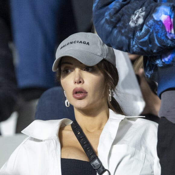 Nabilla Vergara (enceinte) - Les célébrités assistent à la victoire du Real Madrid face à Liverpool (1-0) en finale de la Ligue des Champions au stade de France, le 28 mai 2022. © Cyril Moreau / Bestimage