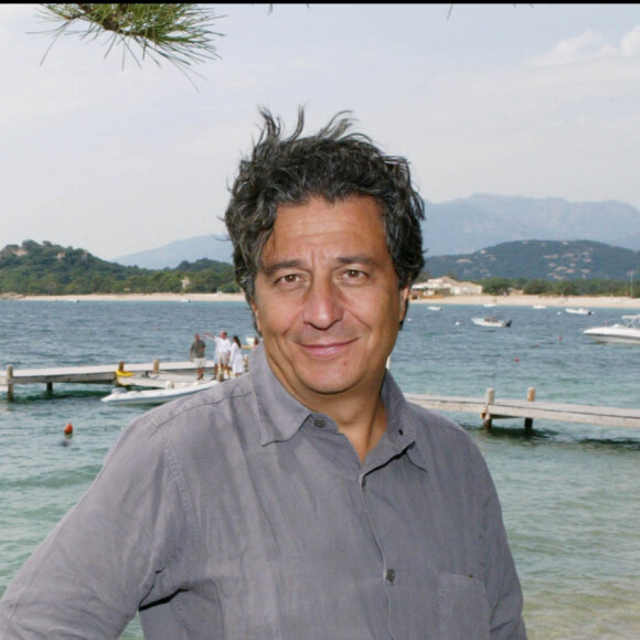 Durant plusieurs années, l'acteur a eu un bien en Corse
Christian Clavier lors de la première de "L'enquête corse" en Corse le 12 septembre 2004.