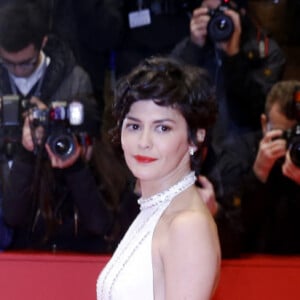 Mais que faisait donc l'actrice pendant tout ce temps ?
Audrey Tautou - Tapis rouge - Cérémonie de clôture du 65e festival international du film de Berlin, le 14 février 2015.