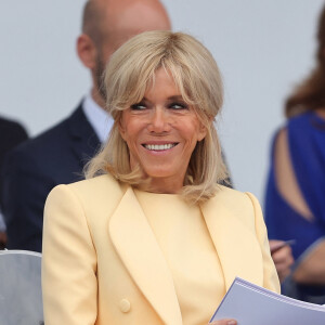 La Première Dame Brigitte Macron - Tribune lors de la cérémonie du 143ème défilé militaire du 14 juillet, jour de la Fête Nationale à Paris, France © Dominique Jacovides/Bestimage