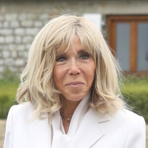 La première dame, Brigitte Macron visite le Mont Saint Michel, Normandie, le 26 juillet 2023, dans le cadre des célébrations pour la réintégration des États-Unis dans l'Unesco. © Stéphane Lemouton / Bestimage