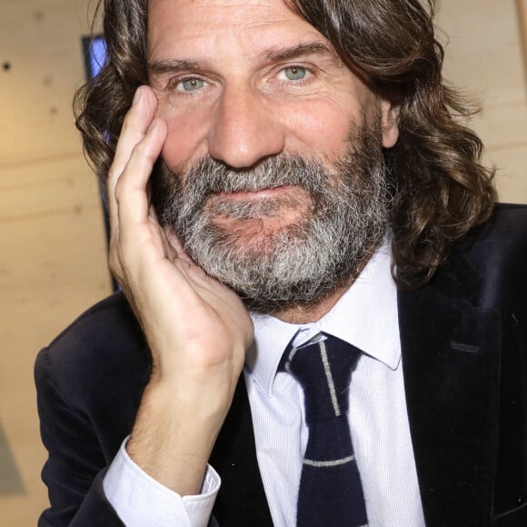 La garde à vue a été levée et Frédéric Beigbeder nie les fais qui lui sont reprochés
Frederic Beigbeder - Festival du Livre de Paris 2023 au Grand Palais Éphémère à Paris le 22 avril 2023. © Cedric Perrin / Bestimage 
