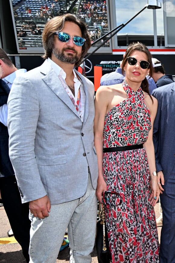 Charlotte Casiraghi et son mari Dimitri Rassam - La famille princière de Monaco lors du 80ème Grand Prix de Monaco de Formule 1 à Monaco le 28 mai 2023. © Bruno Bebert/Bestimage The princely family of Monaco during the 80th Formula 1 Monaco Grand Prix in Monaco on May 28, 2023.