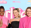 La réalisatrice américaine de 40 ans a marqué l'année 2023
 
Issa Rae, Margot Robbie et Greta Gerwig à la première du film "Barbie" à Los Angeles, le 9 juillet 2023.