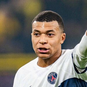 Kylian Mbappé : Grâce à un match nul 1-1 face à Dortmund, le PSG se qualifie pour les 8ème de finale de la Ligue des champions