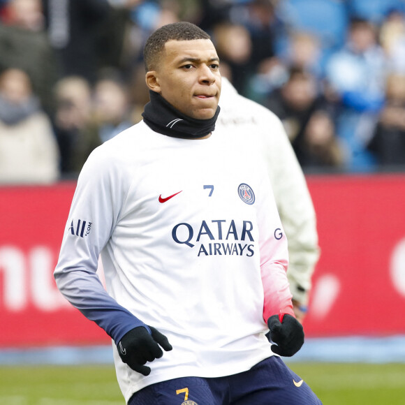 Une petite comparaison qui ne devrait pas trop plaire à Kylian Mbappé
 
Kylian Mbappé lors du match de football Ligue 1 Uber Eats opposant Le Havre Athletic Club (HAC) au Paris Saint-Germain (PSG) (0-2) au stade Oceane au Havre, FRance, le 3 décembre 2023. © Michael Baucher/Panoramic/Bestimage