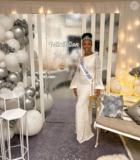Elle est actuellement en licence administrative, économique et sociale dans l'objectif de fonder son "entreprise dans le domaine de l'événementiel". 

Jalylane Maës, Miss Guadeloupe 2023