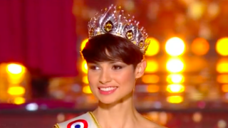 Eve Gilles sacrée Miss France 2024 : non, elle n'était pas la favorite du public... Découvrez le détail des votes !