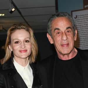 Thierry Ardisson et sa femme Audrey Crespo-Mara - Vernissage de l'exposition Jean Gabin à l'Espace Landowski / Musée des Années 30 à Boulogne-Billancourt le 8 mars 2022. © Coadic Guirev/Bestimage