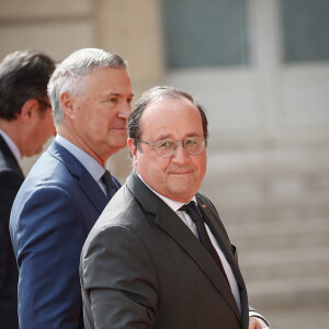 François Hollande - Arrivées des personnalités - Cérémonie d'investiture du Président de la République à Paris le 7 mai 2022 © Aurelien Morissard / Panoramic / Bestimage