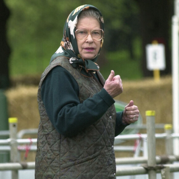 La reine Elisabeth II - The Royal Windsor Horse Show, dans le Berkshire en 2002.