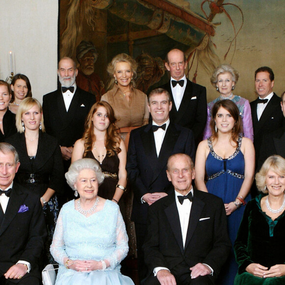 La reine Elisabeth II  et sa famille le 18 novembre 2007 