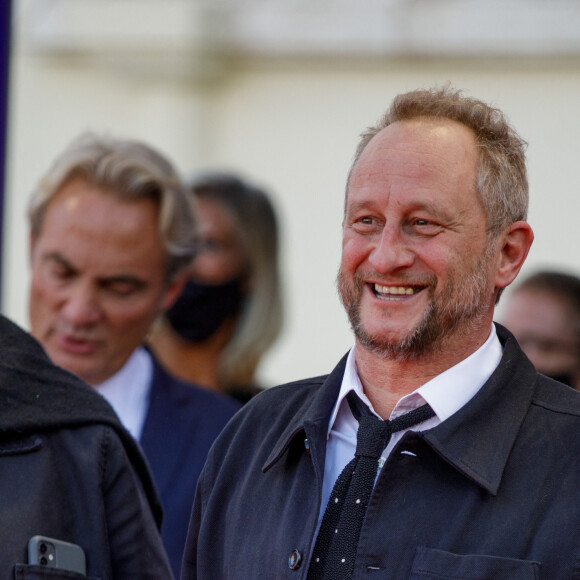 Benoît Poelvoorde à la première de "Comment je suis devenu un super-héros" lors de la clôture du 46ème Festival du Cinéma Américain de Deauville, le 12 septembre 2020. © Olivier Borde/Bestimage
