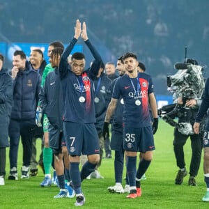 Le PSG s'est imposé 2 à 0 face à Toulouse, avec notamment un but de Kylian Mbappé
 
Kylian Mbappe (Paris SG) - Trophée des Champions entre le PSG et Toulouse (2-0) au Parc des Princes à Paris le 3 janvier 2024.