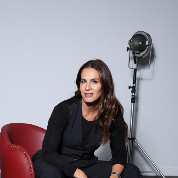 Exclusif - Elisa Tovati - Photocall avec les membres du jury de la 3ème édition du festival Histoires de Femmes à Dreux. Le 21 octobre 2023 © Denis Guignebourg / Bestimage 