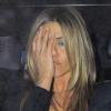 Jennifer Aniston quitte, seule, la soirée célébrant le lancement de The Bounty Hunter, duquel elle partage l'affiche avec Gerard Butler.
