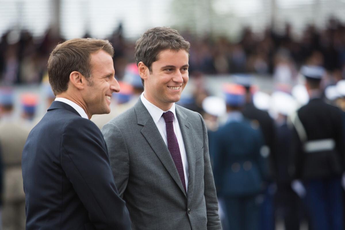 Photo : Nos confrres du Figaro explique que le bras droit d'Emmanuel Macron  est un "jeune homme anxieux, qui carbure au Coca Zro et  la cigarette  lectronique". Et "ne ratant aucune