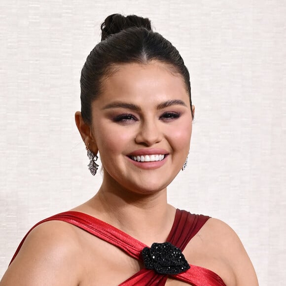 Selena Gomez - 81e cérémonie des Golden Globes au Beverly Hilton à Los Angeles le 7 janvier 2024. © PI via ZUMA Press Wire / Bestimage