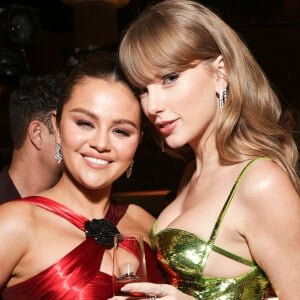 A part les trois principales intéressées, bien sûr.
Selena Gomez et Taylor Swift - 81e cérémonie des Golden Globes au Beverly Hilton à Los Angeles, le 7 janvier 2024 © Sonja Flemming/Pool via USA TODAY NETWORK/SPUS/ABACAPRESS.COM