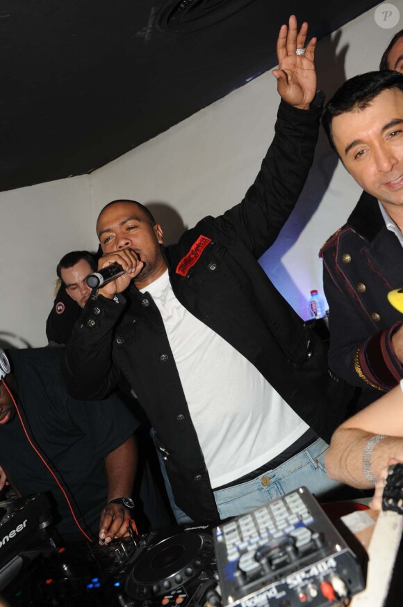 Timbaland fête ses 39 ans au Palais Maillot, à Paris, le 12 mars 2010 !