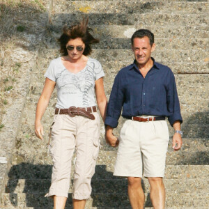 Nicolas et Cécilia Sarkozy sur la plage du Pyla en 2006