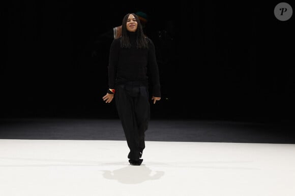 Le créateur de mode Olivier Rousteing - Défilé Balmain Collection Homme Prêt-à-Porter Automne/Hiver 2024-2025 lors de la Fashion Week de Paris (PFW), à Paris, France, le 20 janvier 2024.
